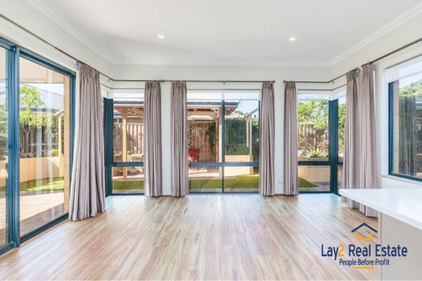 Walk to Beckenham Train Station - 3x2x2 Home For Sale - Image 9