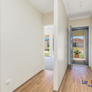 Walk to Beckenham Train Station - 3x2x2 Home For Sale - Image 2