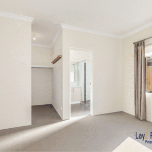 Walk to Beckenham Train Station - 3x2x2 Home For Sale - Image 14