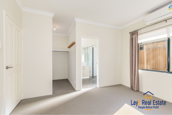 Walk to Beckenham Train Station - 3x2x2 Home For Sale - Image 14