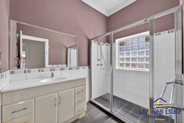 69 Roberts Street Bayswater WA 6053 - 1950's Home on 800m2 - Image 13