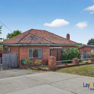 69 Roberts Street Bayswater WA 6053 - 1950's Home on 800m2 - Image 4