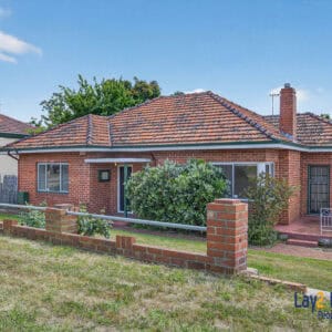 69 Roberts Street Bayswater WA 6053 - 1950's Home on 800m2