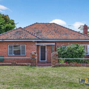 69 Roberts Street Bayswater WA 6053 - 1950's Home on 800m2 - Image 3
