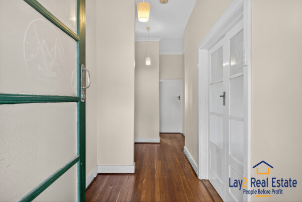 69 Roberts Street Bayswater WA 6053 - 1950's Home on 800m2 - Image 5