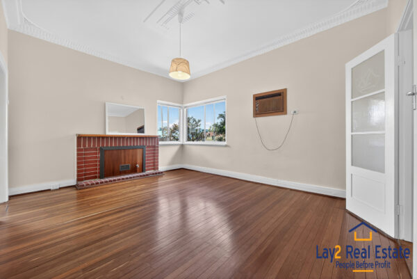 69 Roberts Street Bayswater WA 6053 - 1950's Home on 800m2 - Image 7