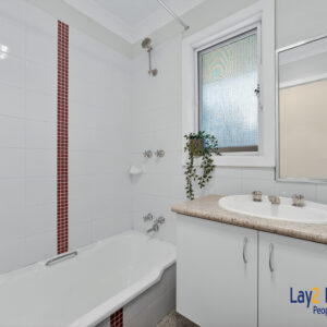 Perfectly Presented and Positioned | 85 Fernhurst Crescent, Balga WA 6061 - Image 16