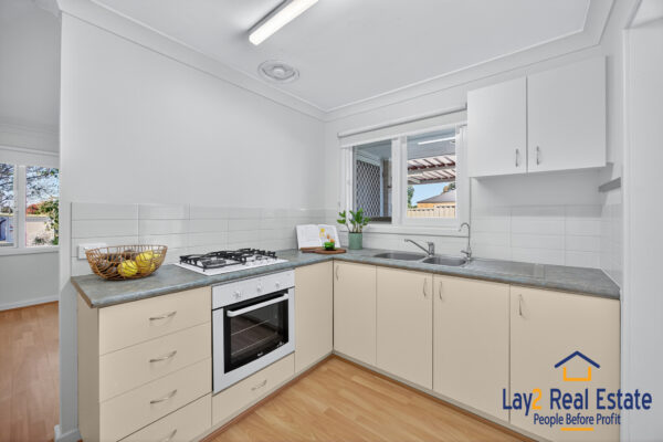 Perfectly Presented and Positioned | 85 Fernhurst Crescent, Balga WA 6061 - Image 11