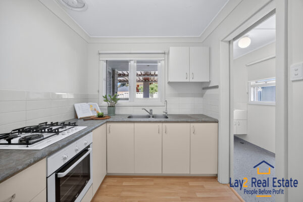Perfectly Presented and Positioned | 85 Fernhurst Crescent, Balga WA 6061 - Image 10
