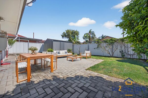 Perfectly Presented and Positioned | 85 Fernhurst Crescent, Balga WA 6061 - Image 27