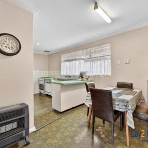 Bayswater Beauty in Disguise! 19 Flora Avenue Bayswater WA 6053 - Image 11