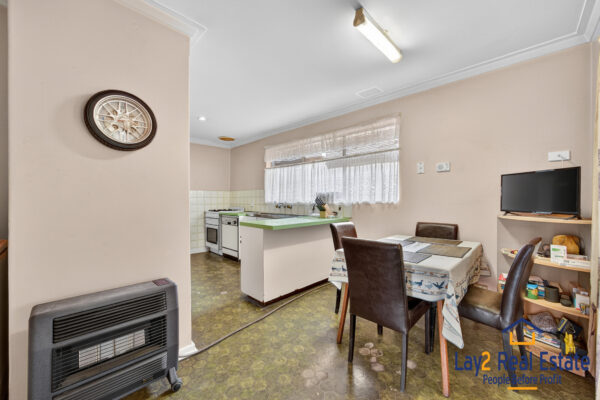 Bayswater Beauty in Disguise! 19 Flora Avenue Bayswater WA 6053 - Image 11