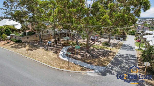 Build Your Hillside Dream in Central Bayswater! Lot1& Lot2 53 King William Street Bayswater WA 6053 - Image 7