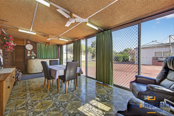 Classic 1950s Living with Room to Make It Your Own | 21 John Street Midland WA 6056 - Image 20