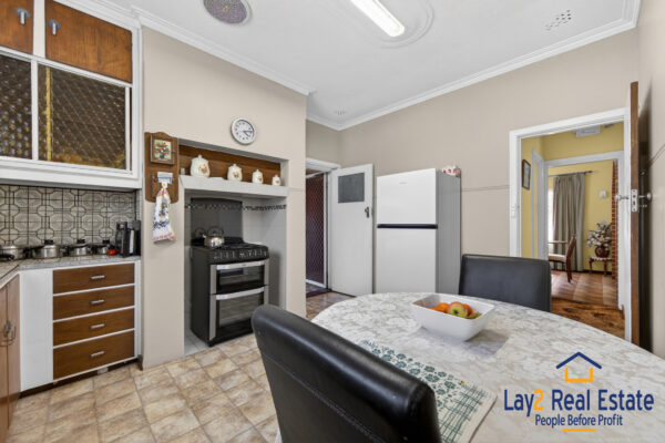 Classic 1950s Living with Room to Make It Your Own | 21 John Street Midland WA 6056 - Image 14
