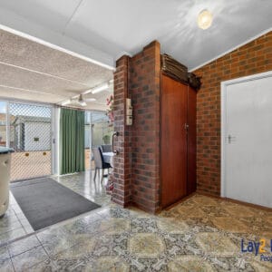 Classic 1950s Living with Room to Make It Your Own | 21 John Street Midland WA 6056 - Image 17