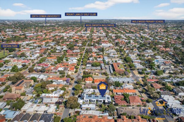 Architectural Elegance Meets Modern Living in Maylands | 4/104 Eighth Avenue Maylands WA - Image 31