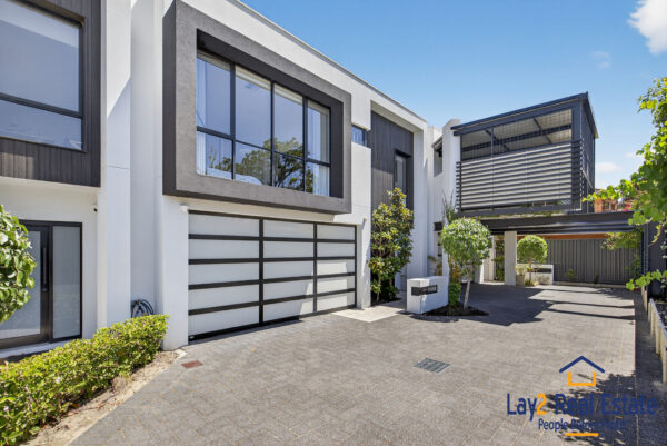 Architectural Elegance Meets Modern Living in Maylands | 4/104 Eighth Avenue Maylands WA - Image 2