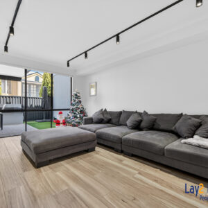 Architectural Elegance Meets Modern Living in Maylands | 4/104 Eighth Avenue Maylands WA - Image 5