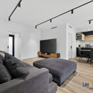 Architectural Elegance Meets Modern Living in Maylands | 4/104 Eighth Avenue Maylands WA - Image 7