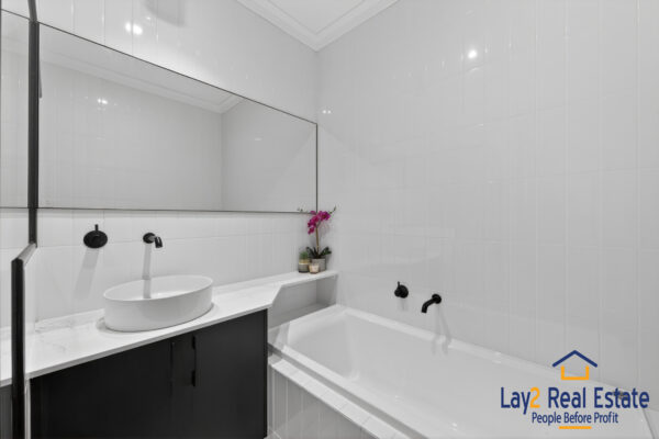 Architectural Elegance Meets Modern Living in Maylands | 4/104 Eighth Avenue Maylands WA - Image 24