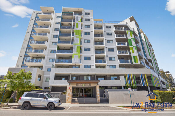 A Xmas Cracker!  99/1 Rowe Avenue Rivervale WA 6103 - Image 35
