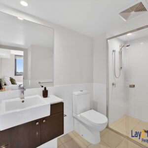 A Xmas Cracker!  99/1 Rowe Avenue Rivervale WA 6103 - Image 12