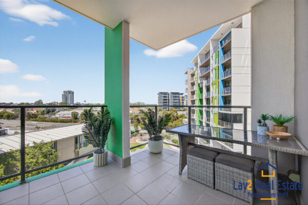 A Xmas Cracker!  99/1 Rowe Avenue Rivervale WA 6103 - Image 19