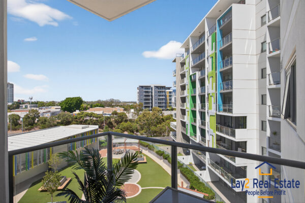 A Xmas Cracker!  99/1 Rowe Avenue Rivervale WA 6103 - Image 20
