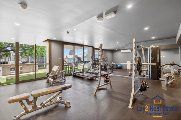 A Xmas Cracker!  99/1 Rowe Avenue Rivervale WA 6103 - Image 26