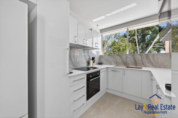 Views Over the Swan River. Unit 11, 12 Wall Street Maylands WA - Image 9