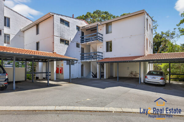 Views Over the Swan River. Unit 11, 12 Wall Street Maylands WA - Image 26
