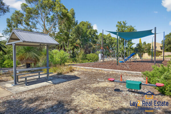 Views Over the Swan River. Unit 11, 12 Wall Street Maylands WA - Image 29