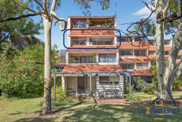 Views Over the Swan River. Unit 11, 12 Wall Street Maylands WA - Image 24