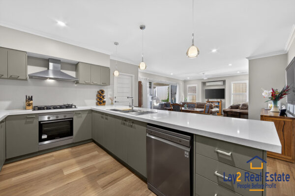 Unwind, Entertain, and Call It Home | 5C Jacqueline Street, Bayswater WA - Image 9