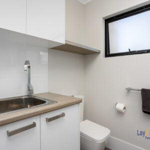 Bayswater Sanctuary: Modern Apartment, Effortless Lifestyle - Image 9