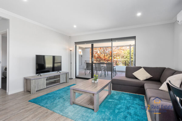 Bayswater Sanctuary: Modern Apartment, Effortless Lifestyle - Image 4
