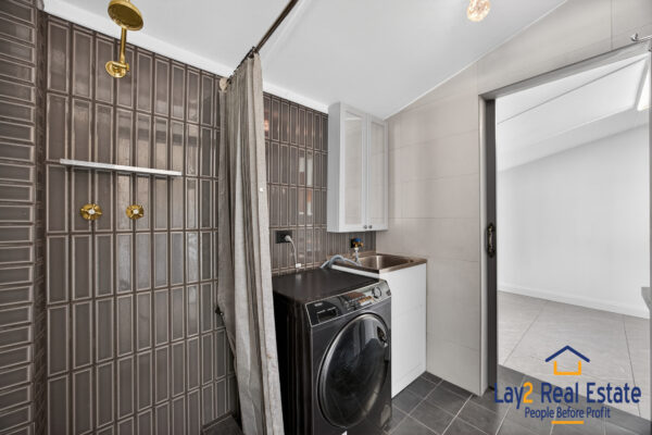 Take Me To The River! | 95 River View Avenue, South Guildford - Image 34