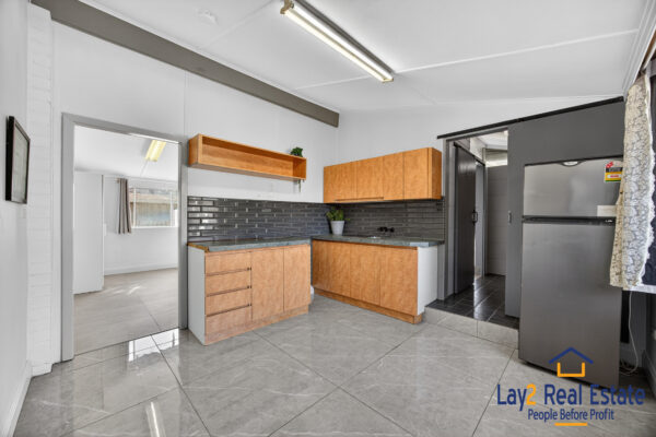 Take Me To The River! | 95 River View Avenue, South Guildford - Image 32