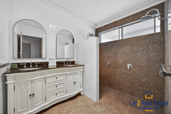 Take Me To The River! | 95 River View Avenue, South Guildford - Image 16