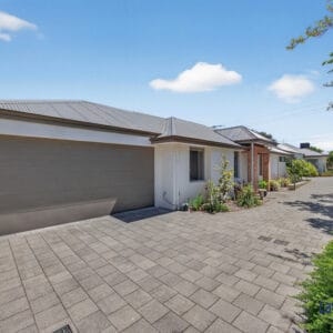 Be Impressed From The Moment You Enter.  2/8A Roberts Street, Bayswater WA - Image 26