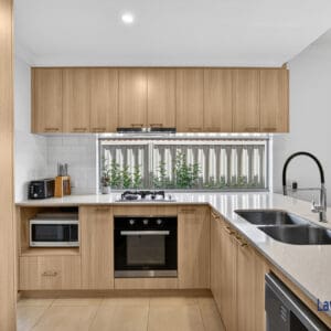 Be Impressed From The Moment You Enter.  2/8A Roberts Street, Bayswater WA - Image 3