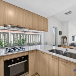 Be Impressed From The Moment You Enter.  2/8A Roberts Street, Bayswater WA - Image 4