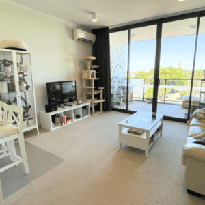 Perth City Views / Apartment with Lifestyle and Convenience For Sale - Image 5