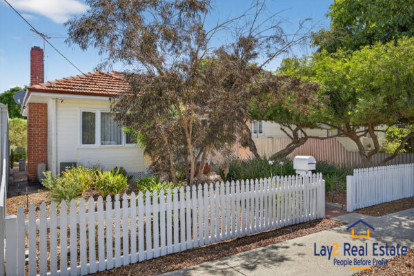 Timeless Bayswater 1950's Charm with Modern Comfort! 10 Wisbech Street, Bayswater WA - Image 12