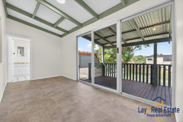 Four Bedroom Home / Green Title Subdivision Approved. 28 Hamilton St Bayswater WA 6053 - Image 19