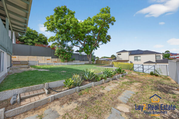 Four Bedroom Home / Green Title Subdivision Approved. 28 Hamilton St Bayswater WA 6053 - Image 27