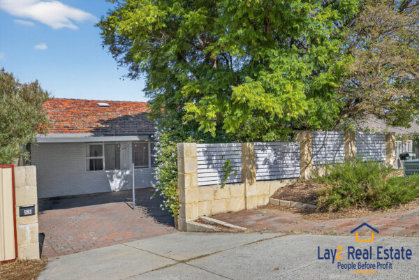 Four Bedrooms Plus! Walk to Bayswater Train Station! 32 Avenell Road, Bayswater WA 6053 - Image 32