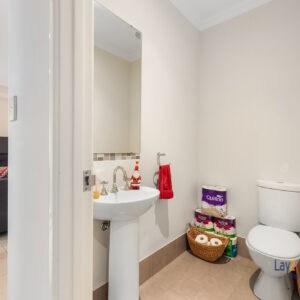 Convenient 3 Bed / 2 Bath Home. 3/28 Lawrence Street, Bayswater WA 6053 - Image 13