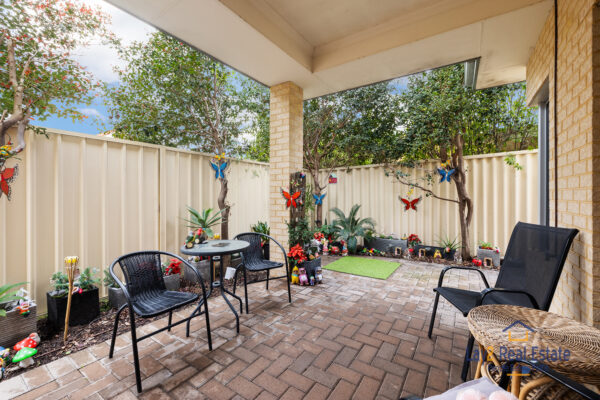 Convenient 3 Bed / 2 Bath Home. 3/28 Lawrence Street, Bayswater WA 6053 - Image 15